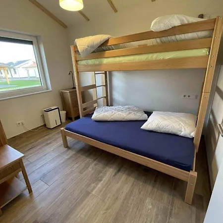 Holiday home G13 Mit Garten Und Fahrradschuppen Grosswurden